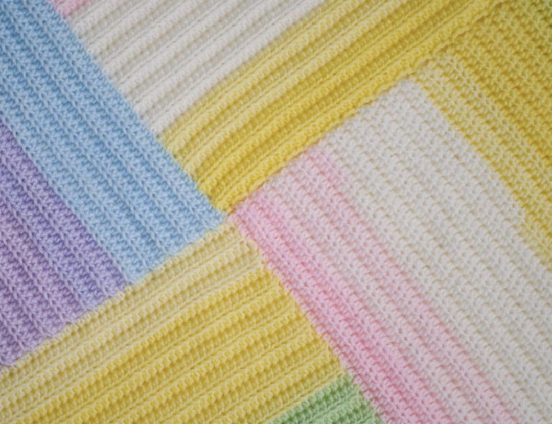 Easy and Delicate Baby Blanket Free Pattern