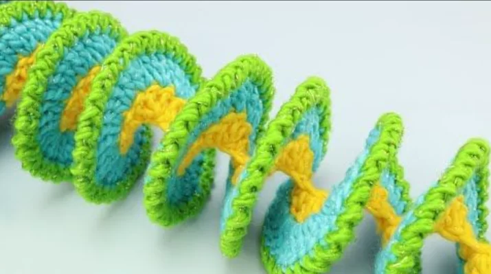 Crochet Wind Spinner Free Pattern