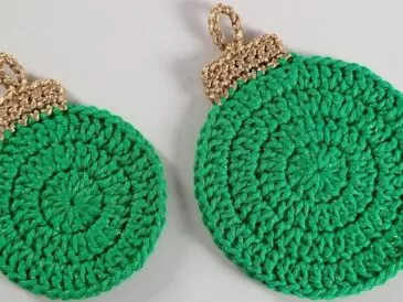 Christmas Ball Ornaments Free Crochet Pattern