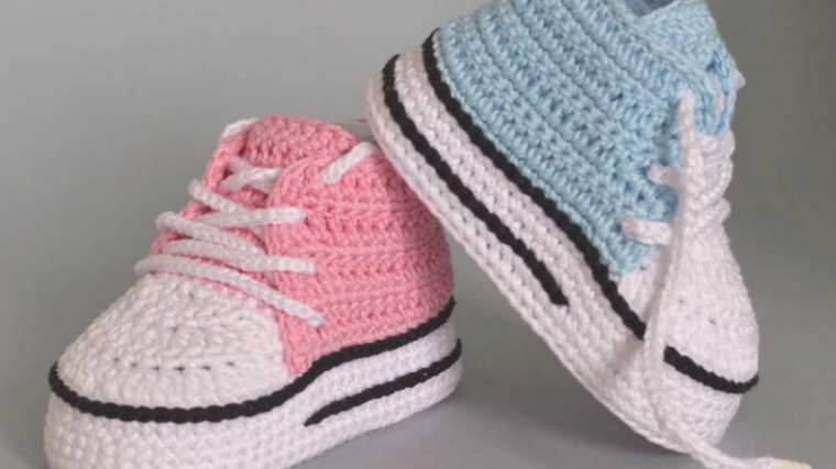 Crochet Baby Converse Shoes – Free Pattern PDF