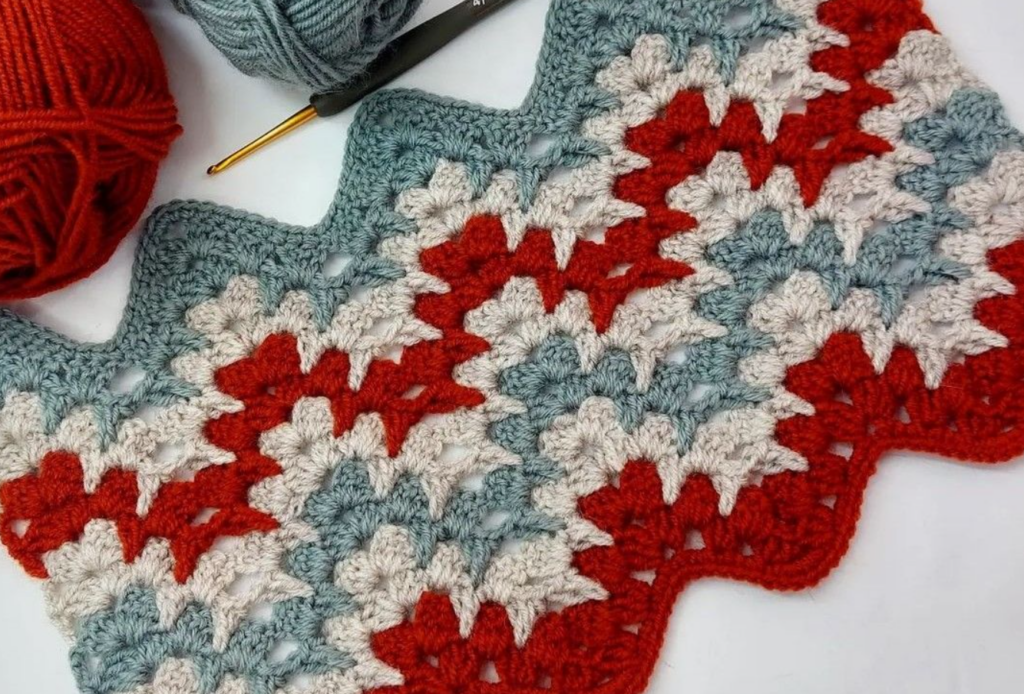 Modified Granny Spike Chevron Crochet Pattern - Easy Crafts patterns